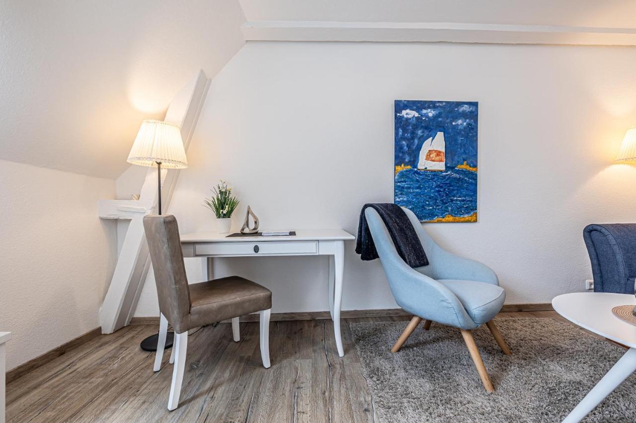 פלאנסבורג Fewo1846 - Im Sonnenhof - Komfortable 2-Zimmer-Wohnung Im Stadtzentrum מראה חיצוני תמונה